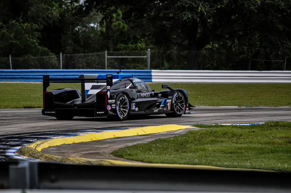 Drivers switching during an endurance race